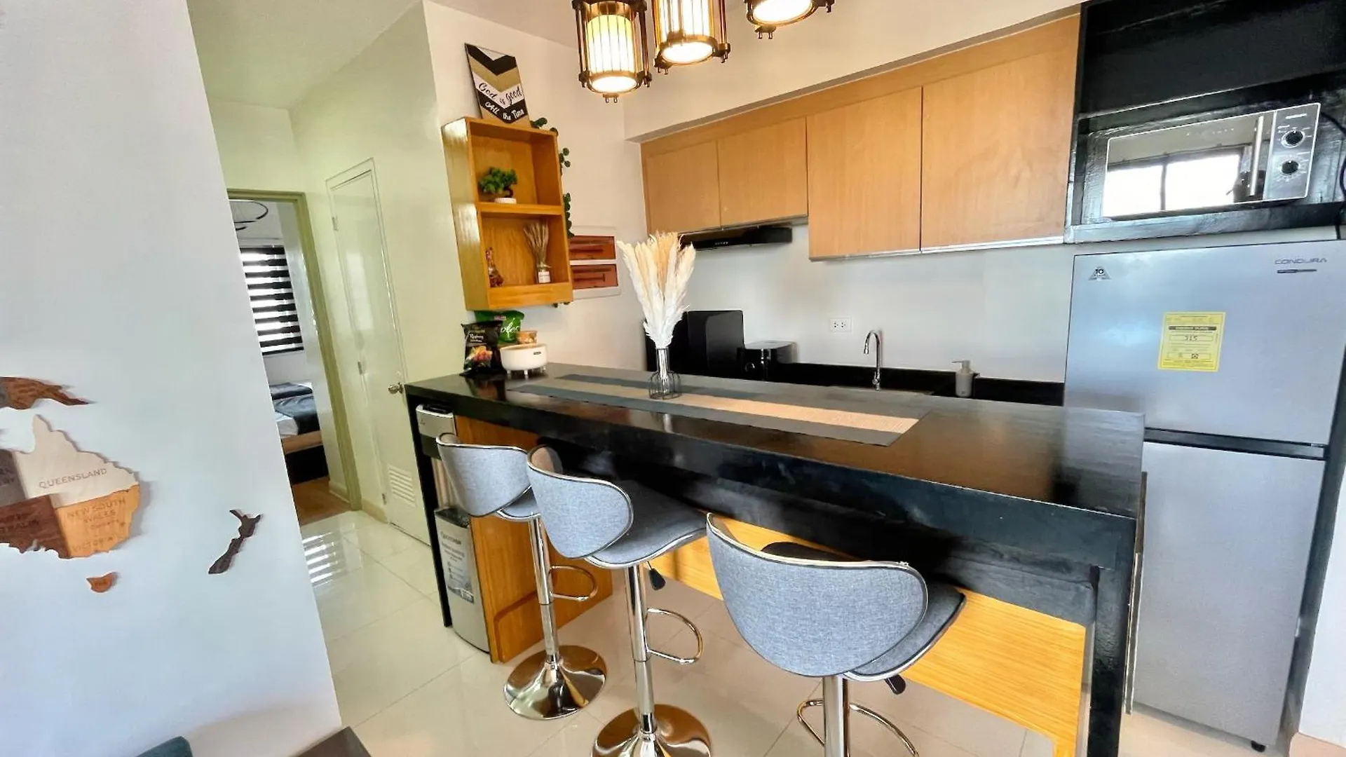 Aparthotel 3Br Condo With Free Pool Access At Camella Northpoint Davao